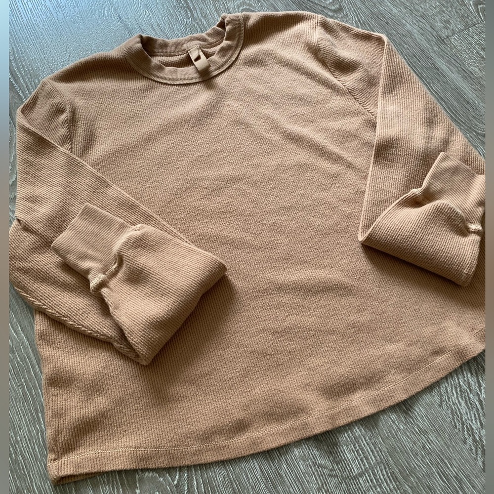 EUC SKIMS Tan Waffle Long Sleeve T-Shirt